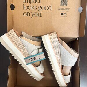 TOMS Natural Diana Mule Buckle Wedge Sandals Size 9 Brand New In Box